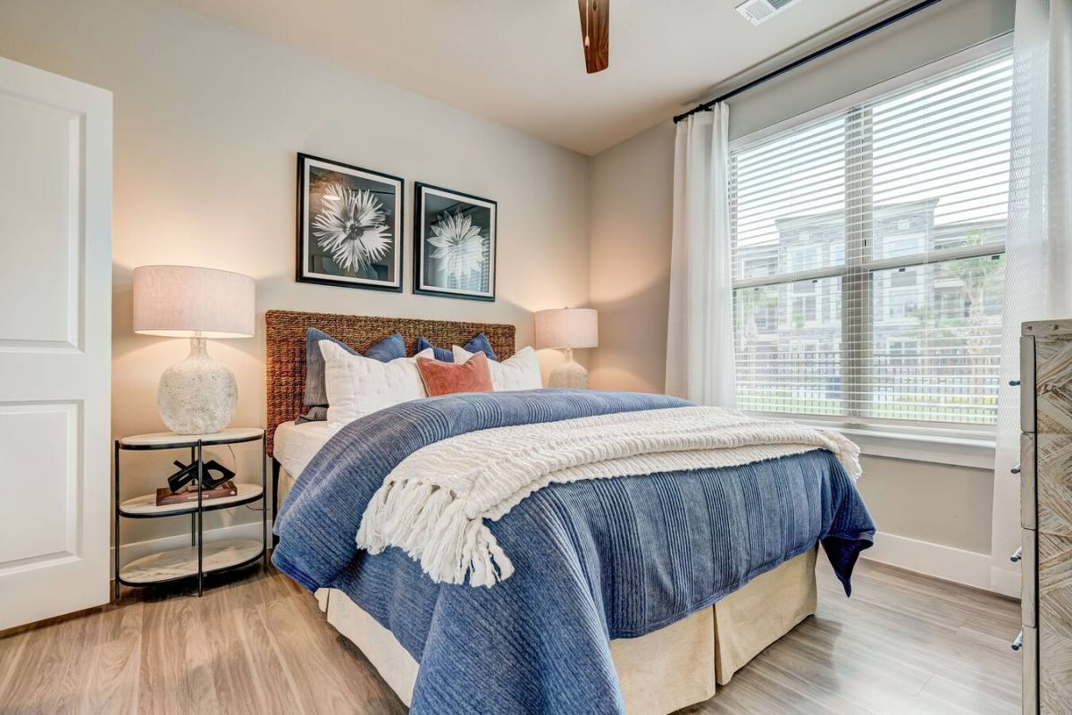 Apartment for rent at 13802 Napoli Dr #PON, Houston, TX 77070