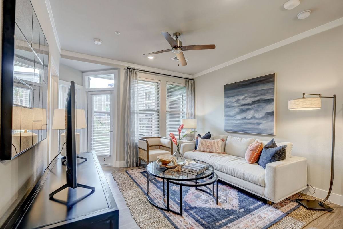 Apartment for rent at 13802 Napoli Dr #PON, Houston, TX 77070