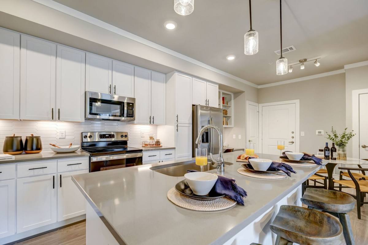 Apartment for rent at 13802 Napoli Dr #PON, Houston, TX 77070