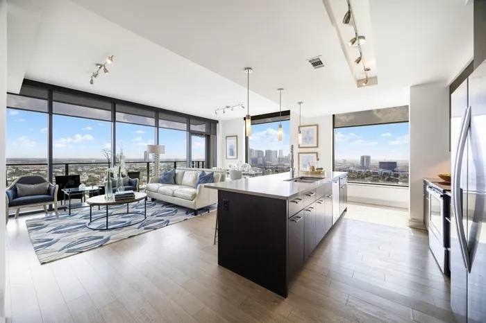 Apartment for rent at 3400 Montrose Blvd #HOM, Houston, TX 77006