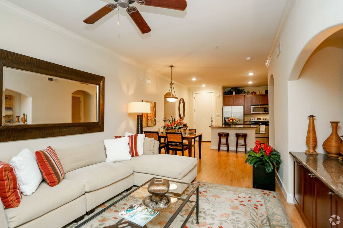 Apartment for rent at 3003 Seagler Rd #PW82, Houston, TX 77042