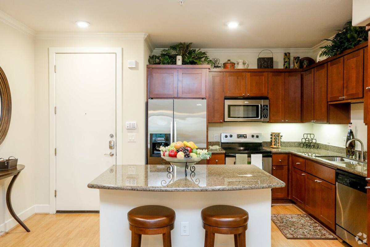 Apartment for rent at 3003 Seagler Rd #PW82, Houston, TX 77042