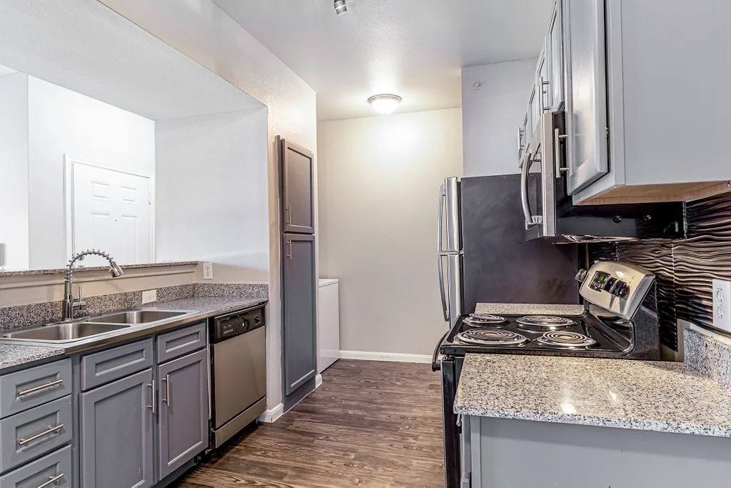 Apartment for rent at 1710 Old Alvin Rd #OBE, Pearland, TX 77581