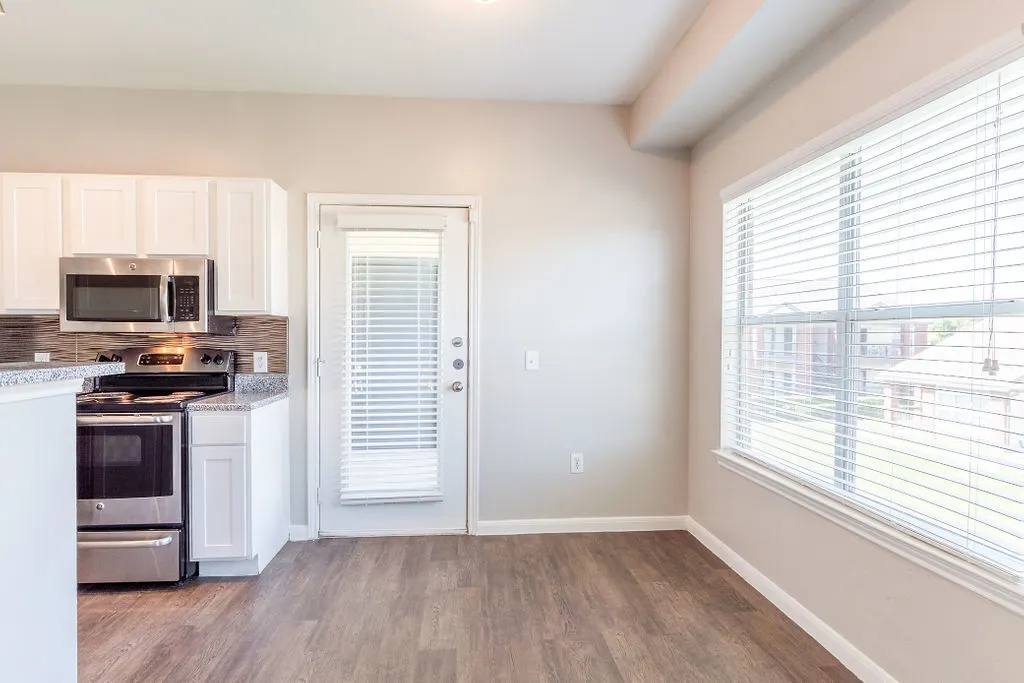 Apartment for rent at 1710 Old Alvin Rd #OBE, Pearland, TX 77581