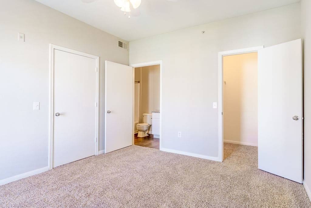 Apartment for rent at 1710 Old Alvin Rd #OBE, Pearland, TX 77581