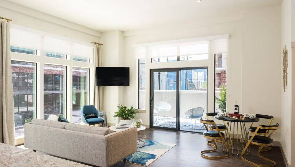 Apartment for rent at 707 Saulnier St #SAMN2, Houston, TX 77019