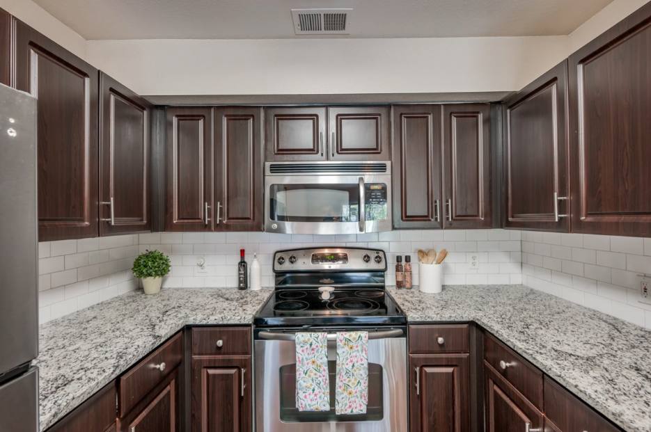 Apartment for rent at 10000 Broadway St #STAS, Pearland, TX 77584