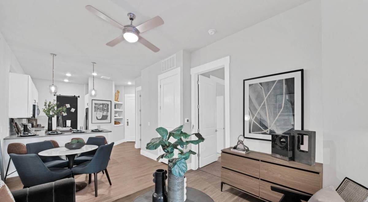 Apartment for rent at 2000 Taylor St #TRHS1, Houston, TX 77007