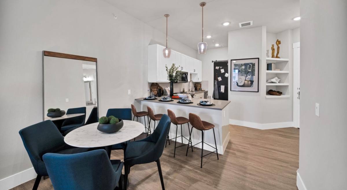 Apartment for rent at 2000 Taylor St #TRHS1, Houston, TX 77007
