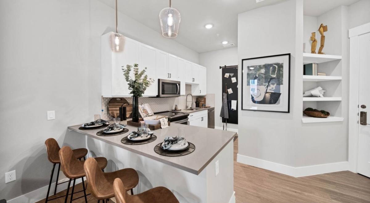 Apartment for rent at 2000 Taylor St #TRHS1, Houston, TX 77007
