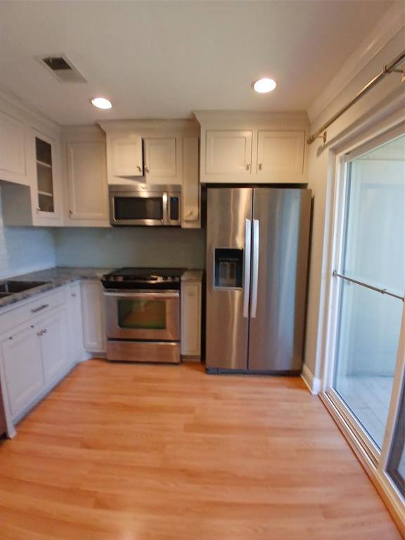 Condo for rent at 5335 Bent Tree Forest Dr #5335279T, Dallas, TX 75248