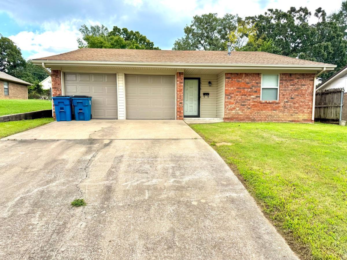 House for rent at 1516 S 4th St, McAlester, OK 74501