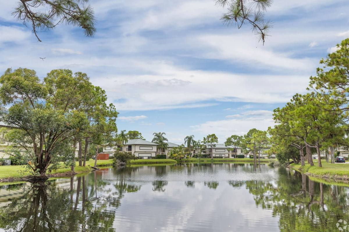 Apartment for rent at 3257 SE Brook St, Stuart, FL 34997