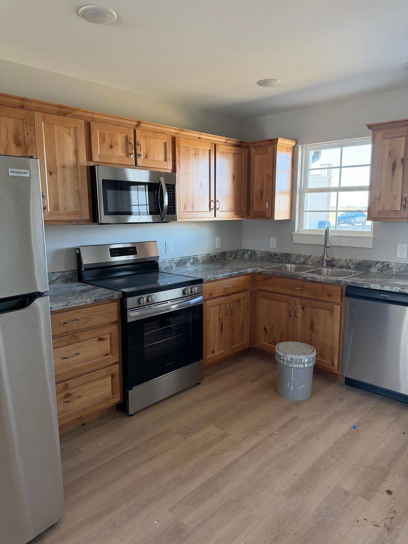 Apartment for rent at 2901-2906 Sandstone Rd, Carthage, MO 64836