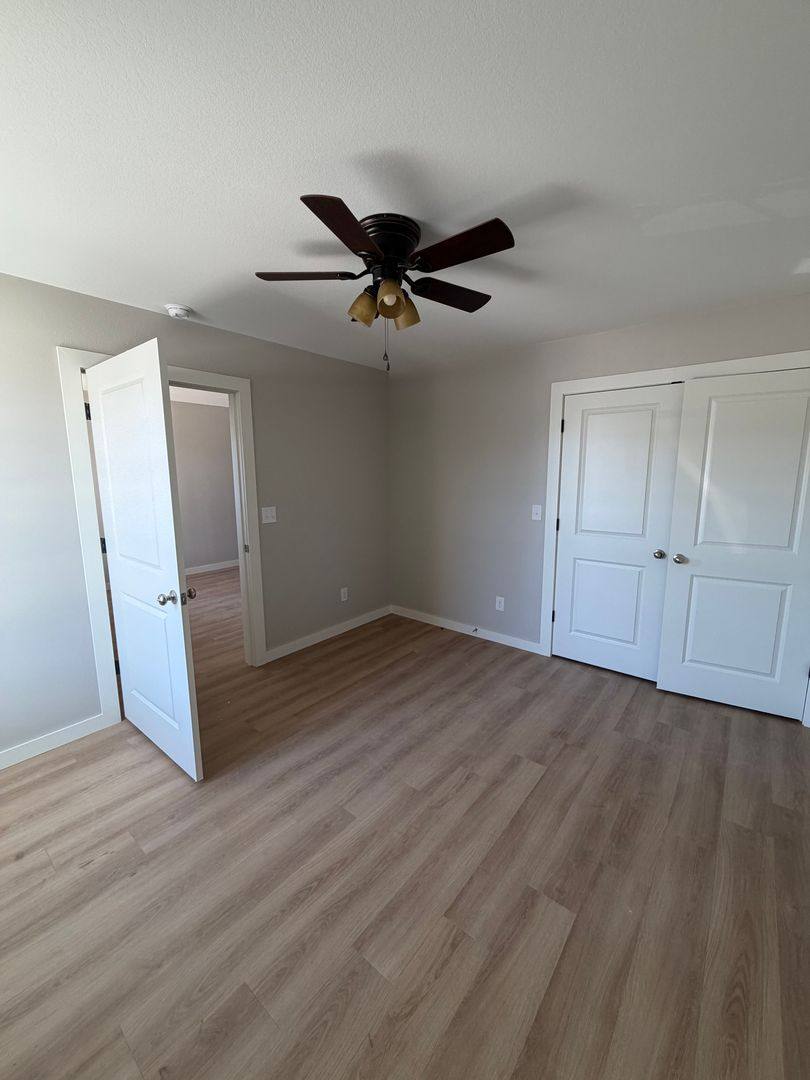 Apartment for rent at 2901-2906 Sandstone Rd, Carthage, MO 64836