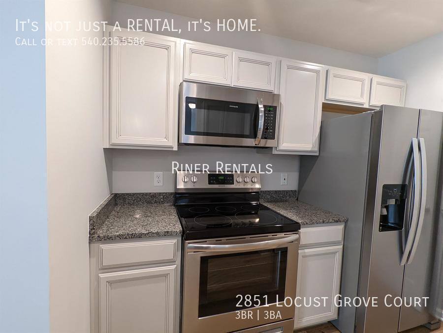 Townhouse for rent at 2851 Locust Grove Court, Harrisonburg, VA 22801