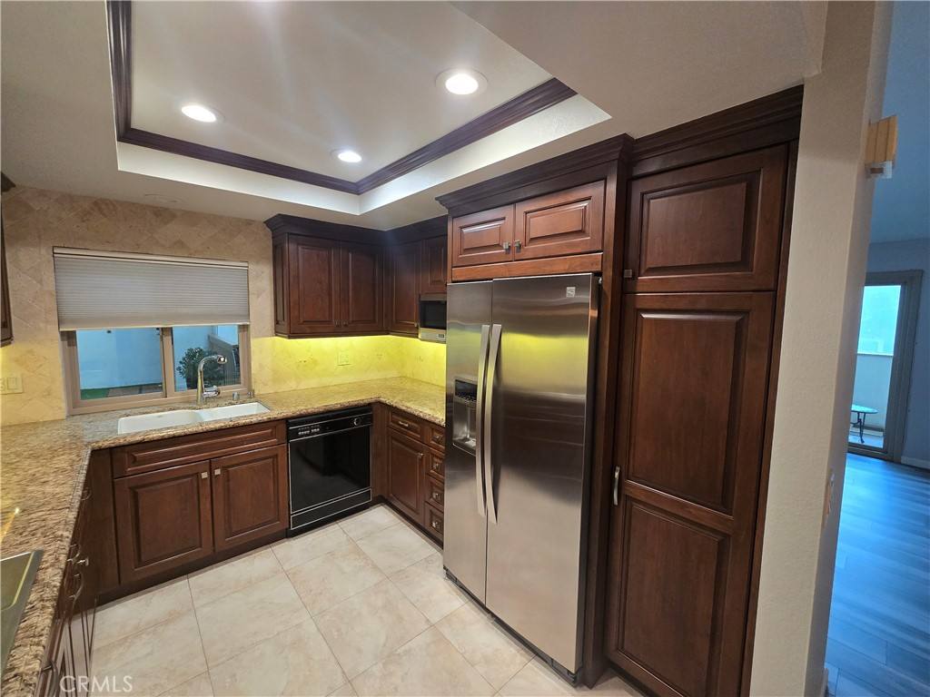 Condo for rent at 8933 Biscayne Court #8933221G, Huntington Beach, CA 92646