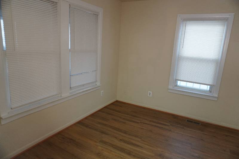 House for rent at 217 Center St, Dundalk, MD 21222