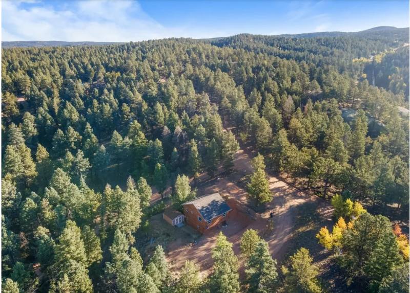 House for rent at 109 Garnet Way, Florissant, CO 80816