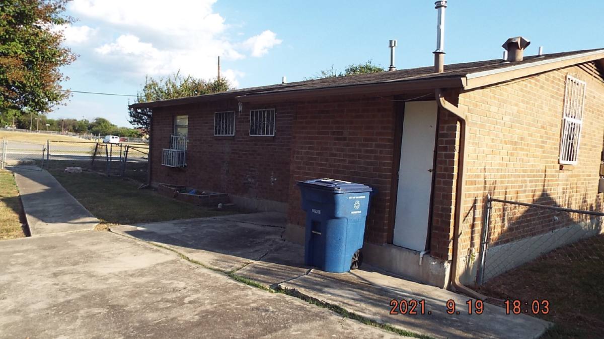 House for rent at 2603 Lombrano, San Antonio, TX 78228