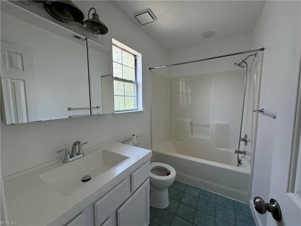 House for rent at 400 W 30th St, Norfolk, VA 23508