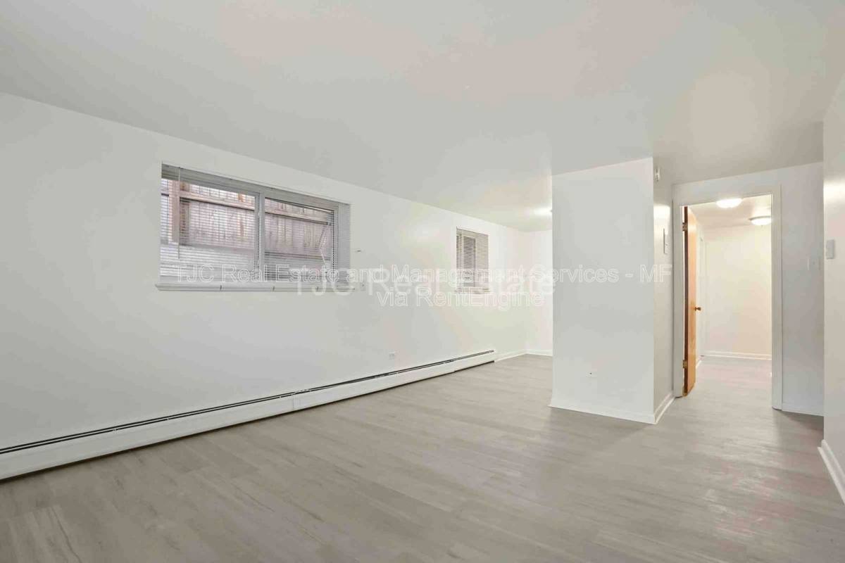 Apartment for rent at 42 Pearl St #103, Denver, CO 80203