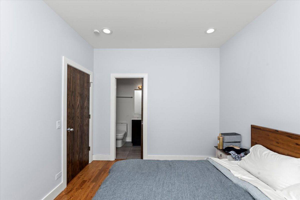 4912 N Washtenaw Ave #1, Chicago, IL 60625 - Apartment for Rent - Image 7