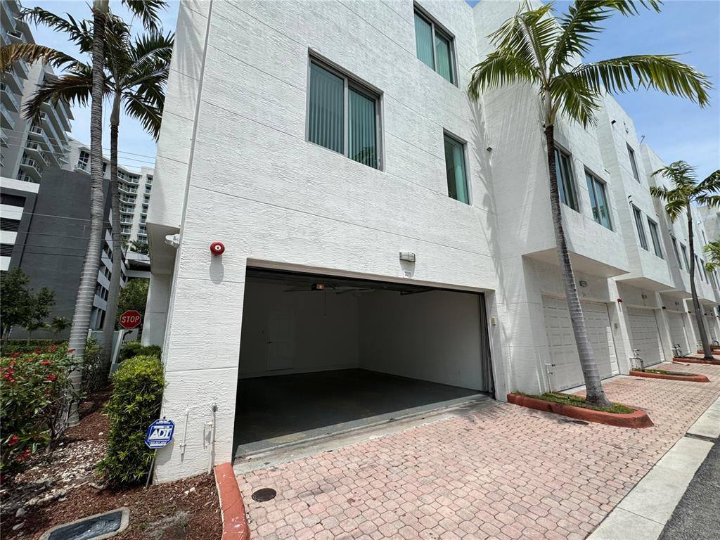 Townhouse for rent at 2130 Van Buren St #203, Hollywood, FL 33020