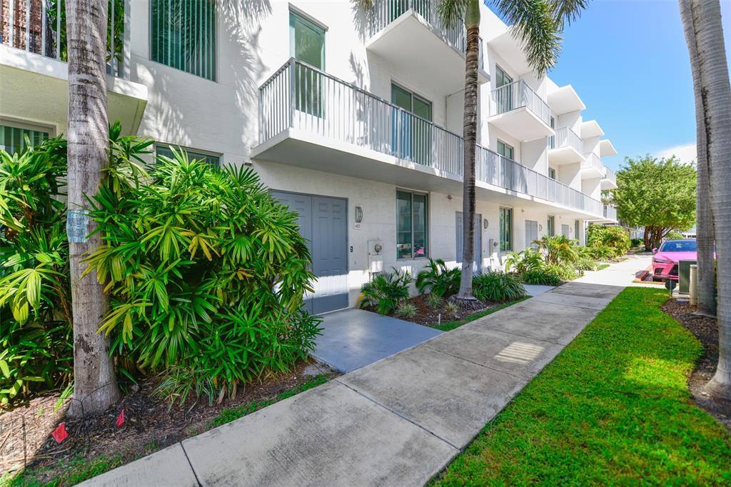Townhouse for rent at 2130 Van Buren St #203, Hollywood, FL 33020