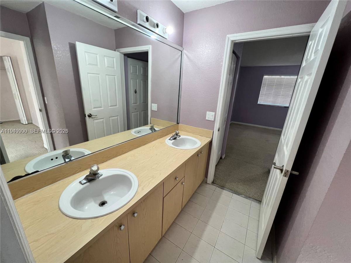 Townhouse for rent at 10644 NW 87th Court #106, Hialeah, FL 33018