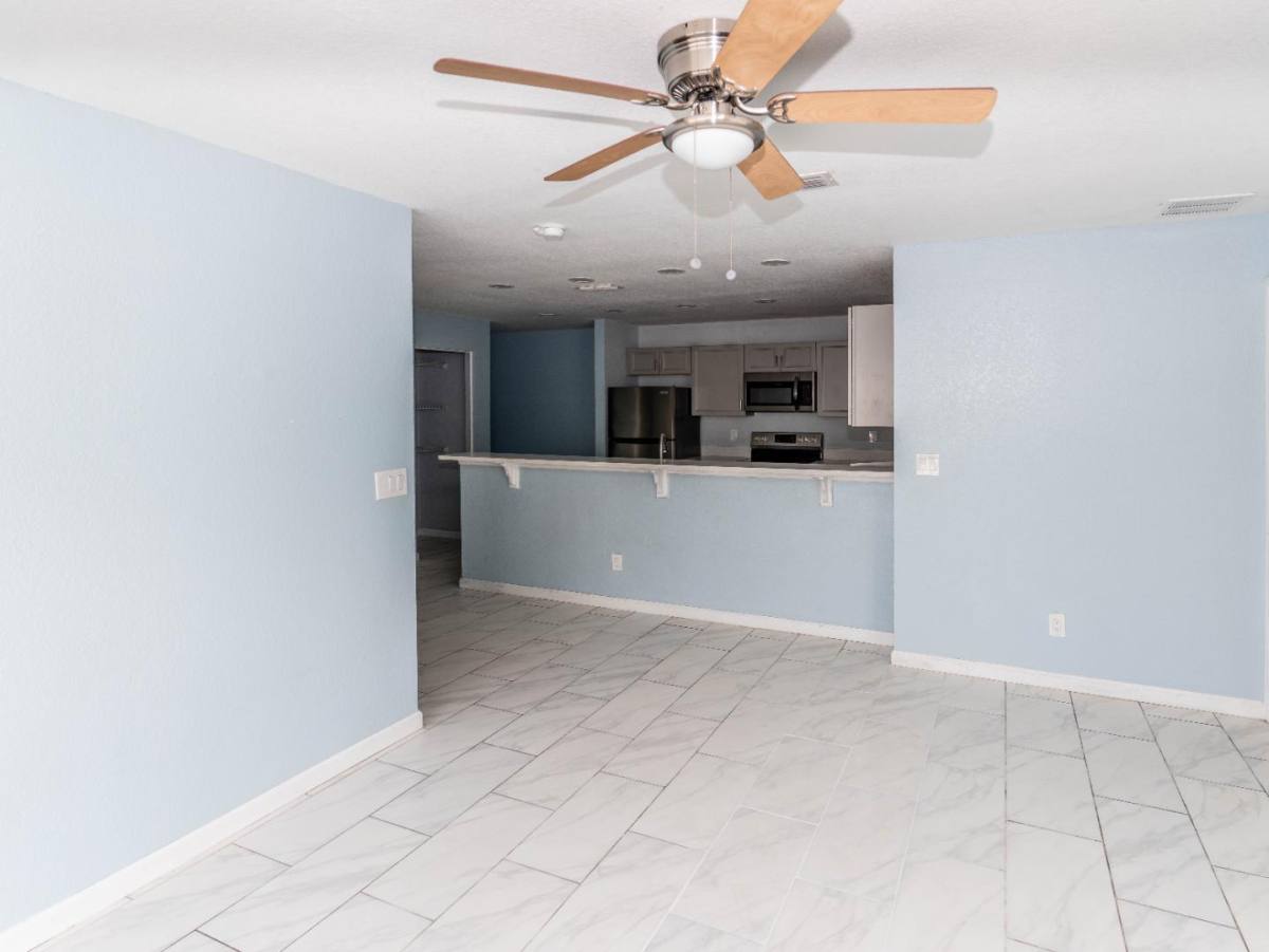 Apartment for rent at 133 W Park Ave A, Lake Wales, FL 33853