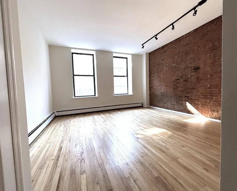 Apartment for rent at 235 E 13th St #2N, New York, NY 10003