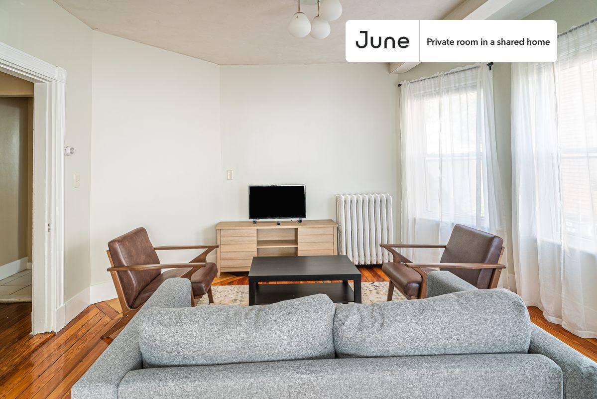 Apartment for rent at 6 Haskell St #A, Allston, MA 02134