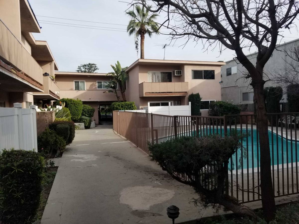 Apartment for rent at 5443 Sepulveda Blvd #1, Van Nuys, CA 91411