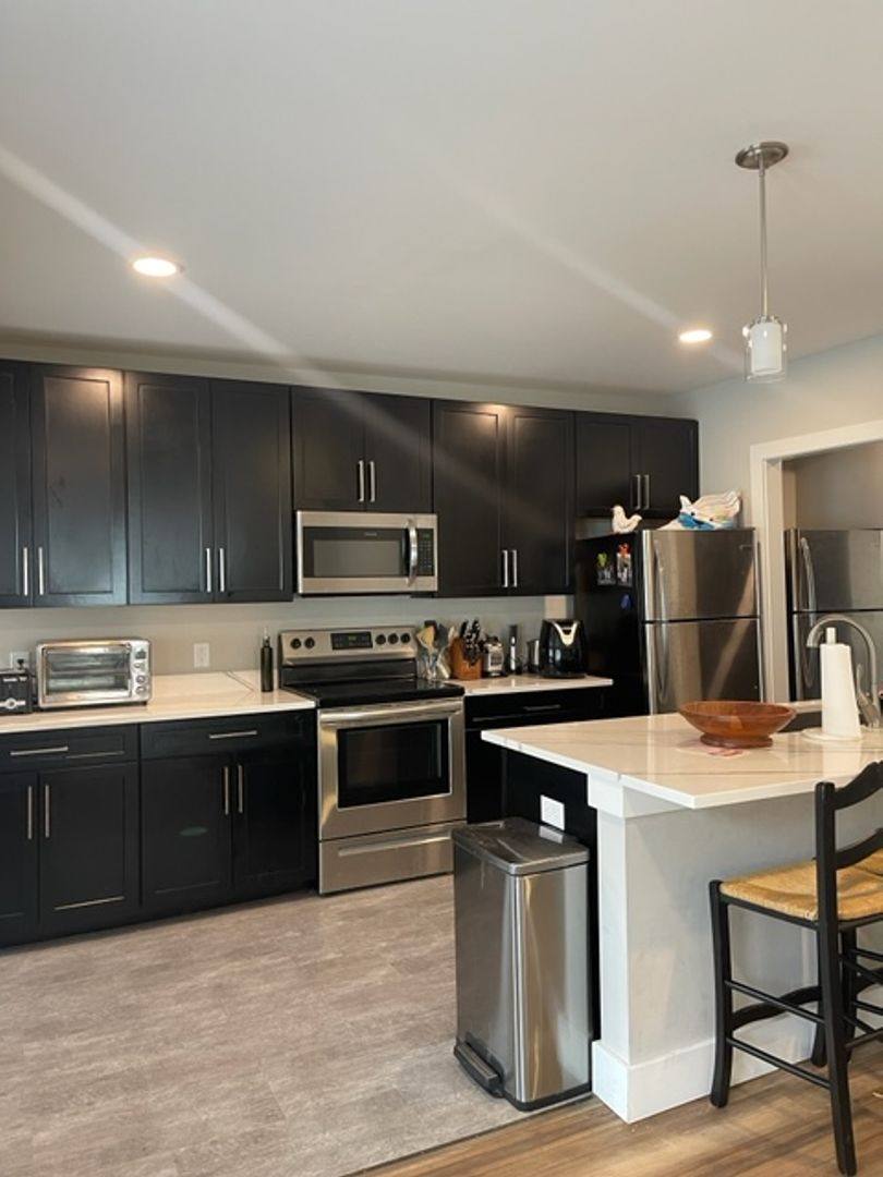 Apartment for rent at 426 E 10th, Bloomington, IN 47408