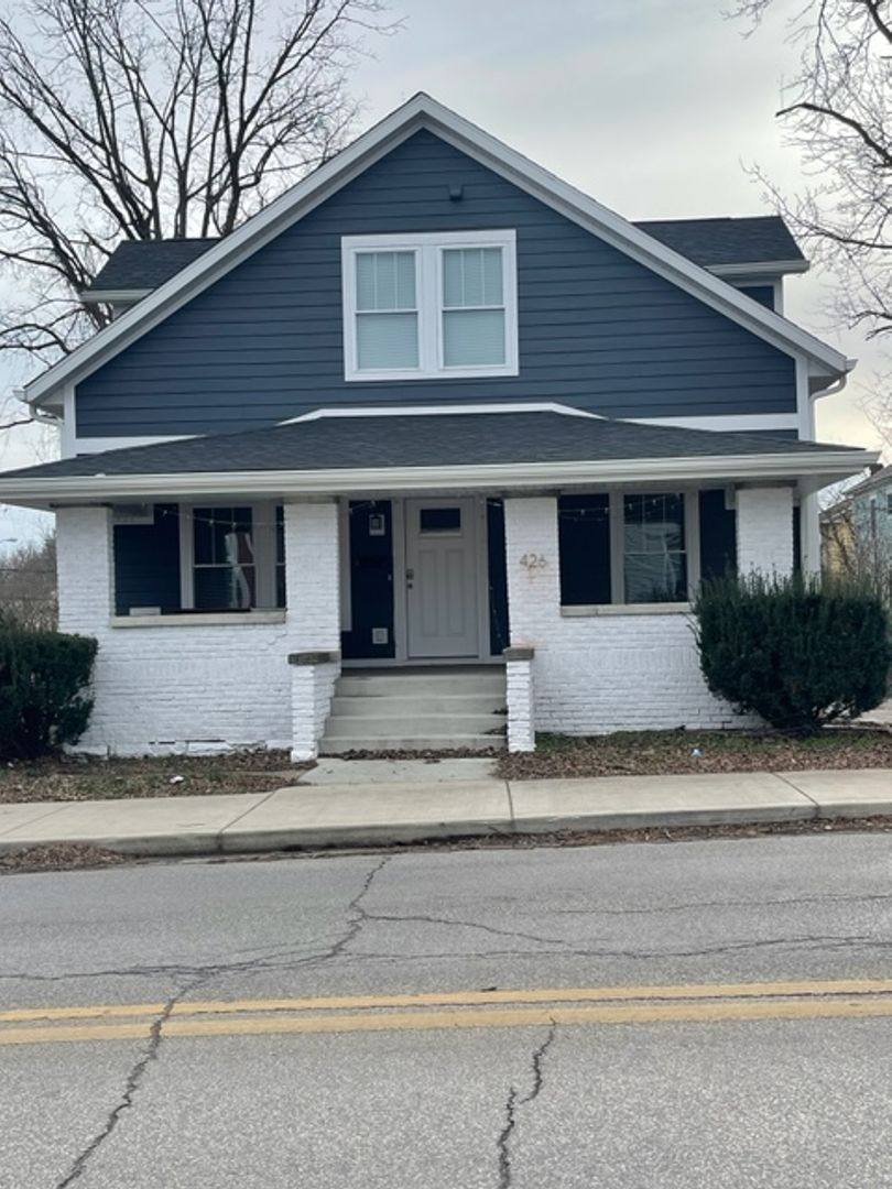 Apartment for rent at 426 E 10th, Bloomington, IN 47408