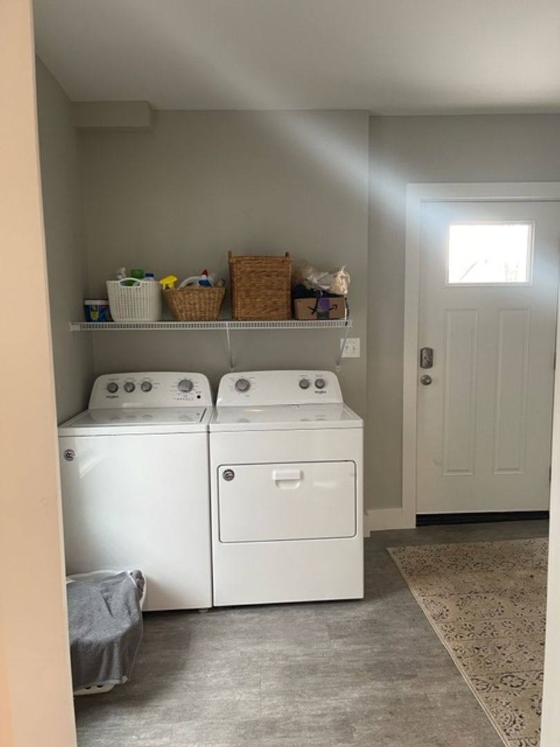 Apartment for rent at 426 E 10th, Bloomington, IN 47408