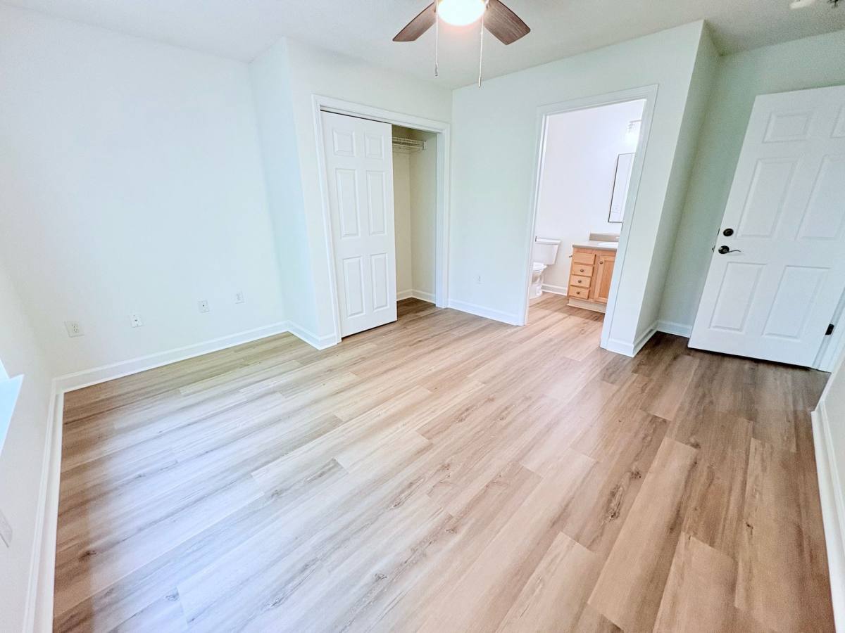 Apartment for rent at 201 Harts Cove Way, Seneca, SC 29678