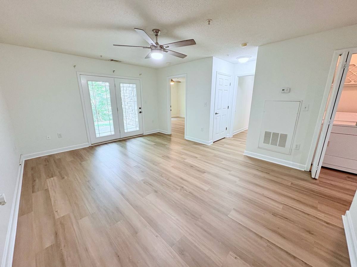 Apartment for rent at 201 Harts Cove Way, Seneca, SC 29678