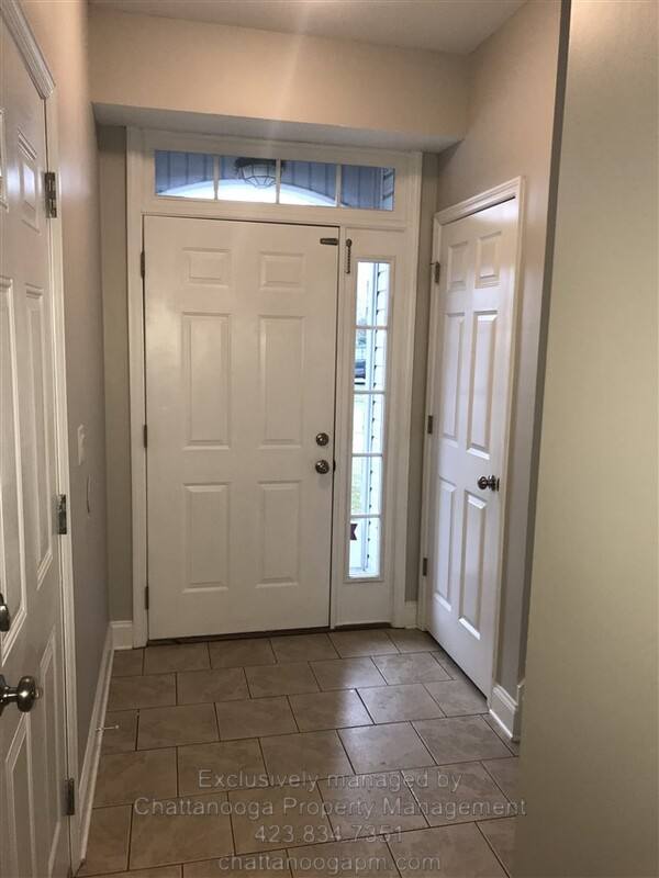 Townhouse for rent at 2704 Stone Trace Dr, Chattanooga, TN 37421