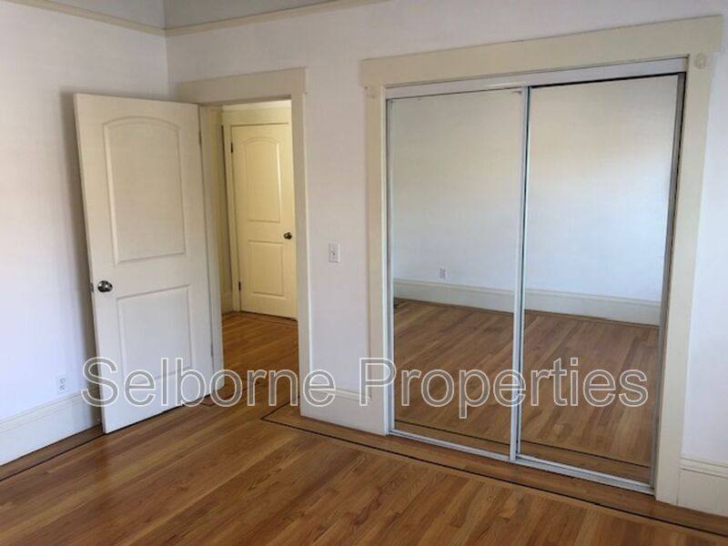 Apartment for rent at 937 International Blvd, Oakland, CA 94606