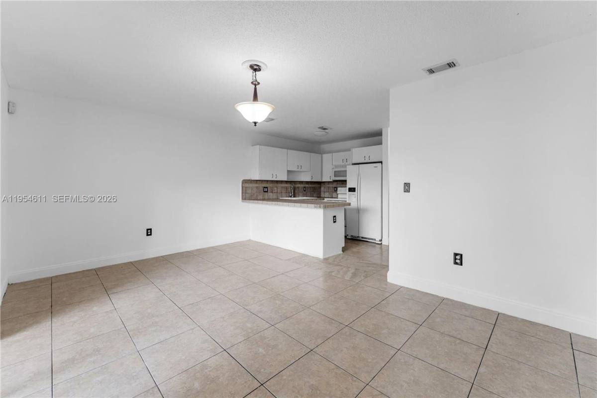 House for rent at 6350 SW 139th Ave, Miami, FL 33183