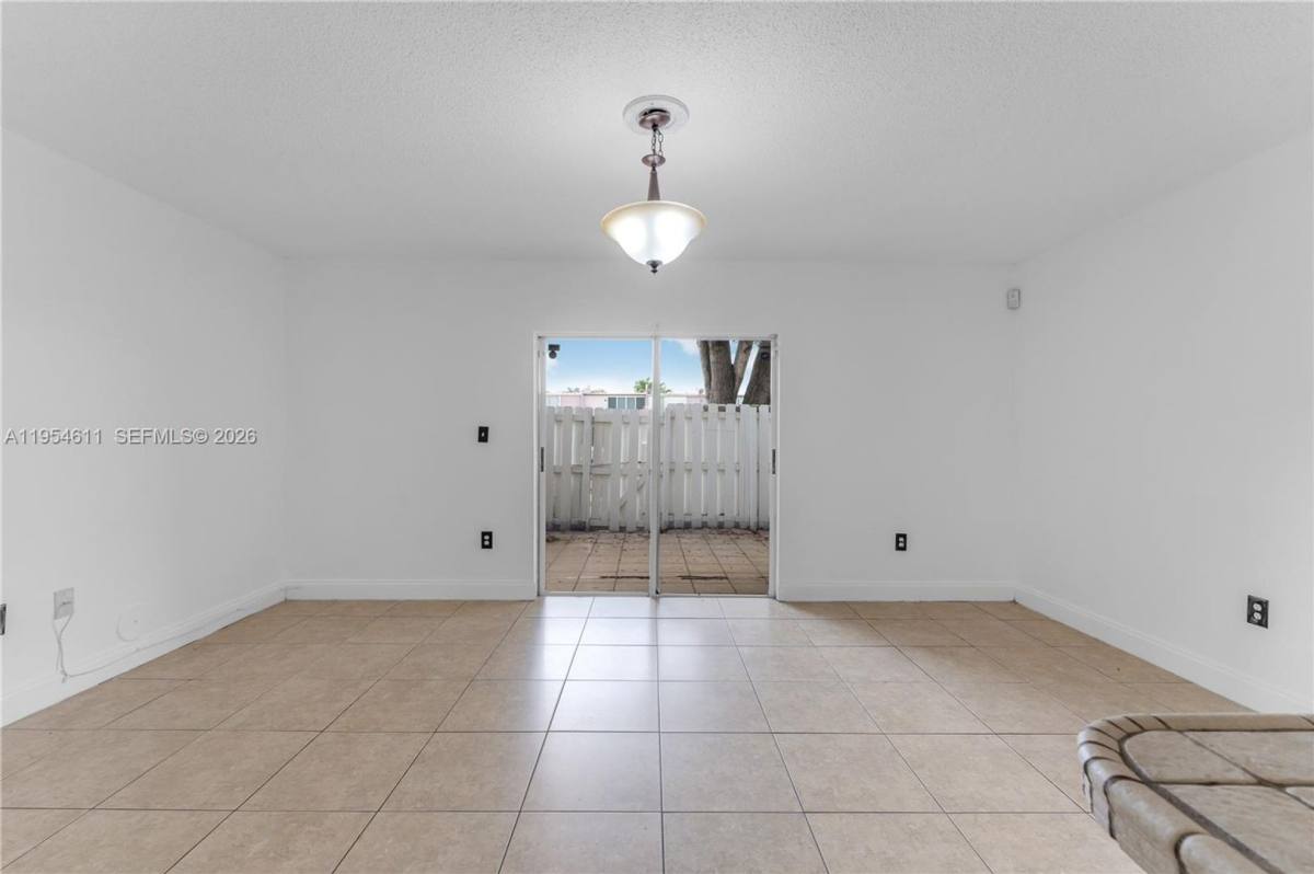 House for rent at 6350 SW 139th Ave, Miami, FL 33183