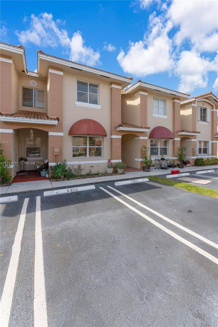 House for rent at 6350 SW 139th Ave, Miami, FL 33183