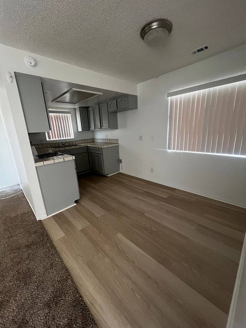 Apartment for rent at 11951 Chamberlaine Way, Adelanto, CA 92301