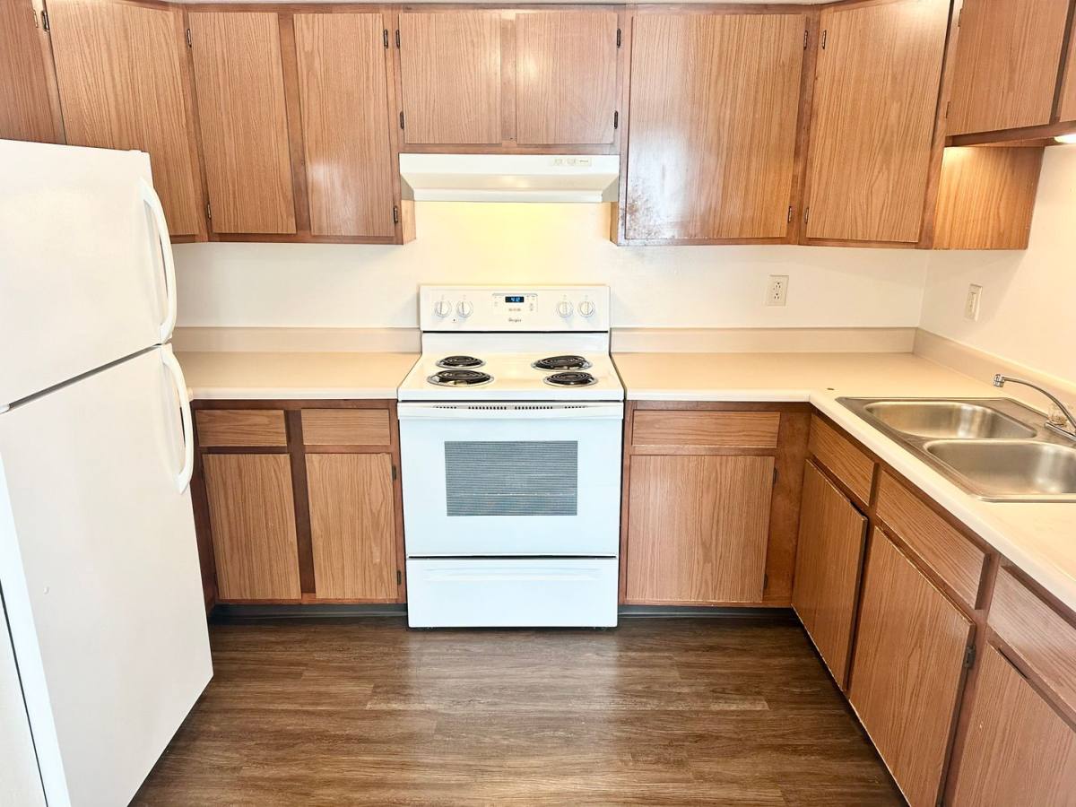 Apartment for rent at 905 N 15th St, Indianola, IA 50125