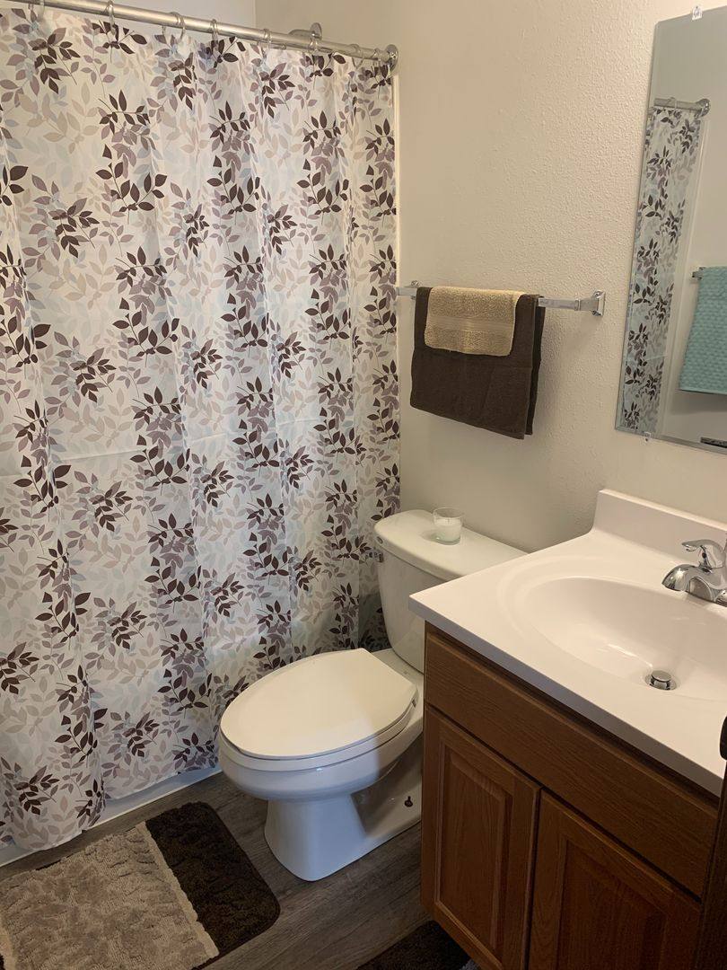 Apartment for rent at 905 N 15th St, Indianola, IA 50125