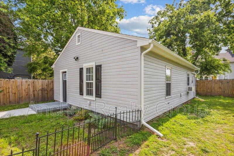 House for rent at 250 N 4th St #2, Hampton, VA 23664