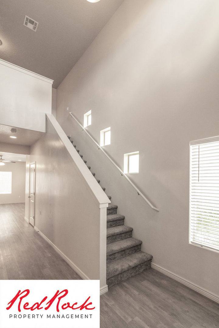 House for rent at 325 N Red Stone Rd, Washington, UT 84780