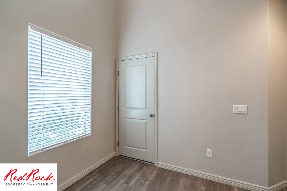 House for rent at 325 N Red Stone Rd, Washington, UT 84780